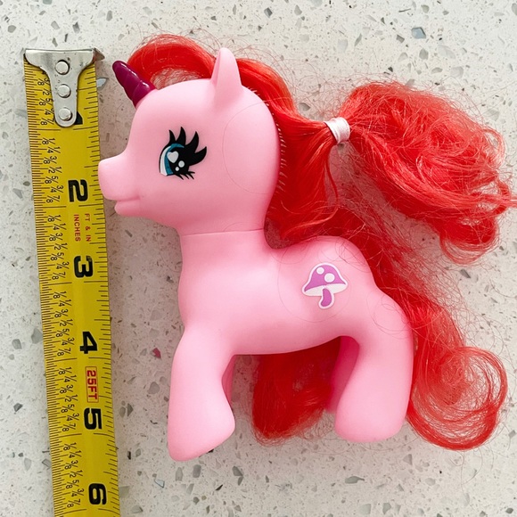 Lot of 7 My Little Pony Unicorn Figures Vintage Style Large & Small Mixed Toys - Picture 4 of 10